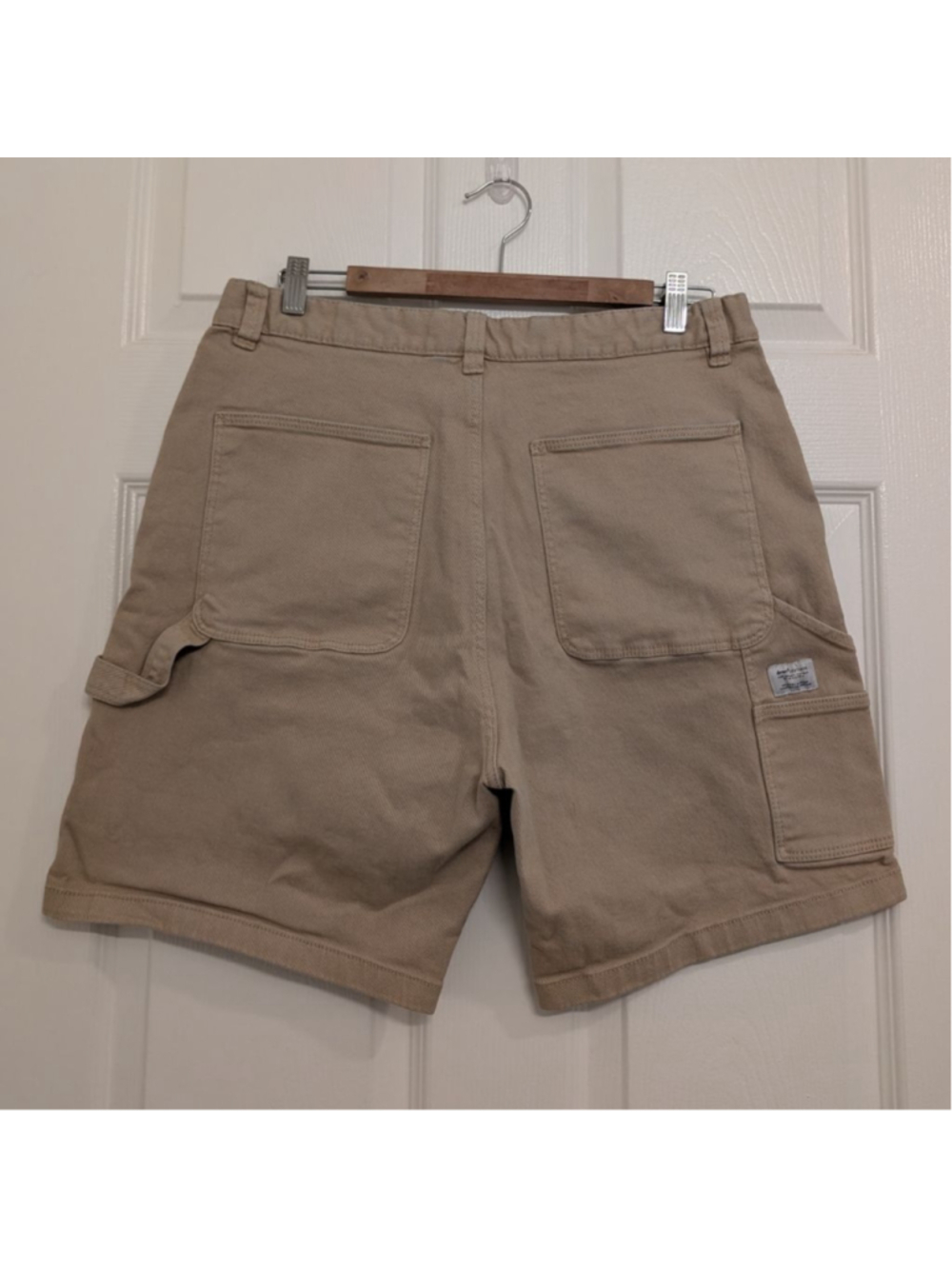 Men's ZARA Beige Cargo 8" Shorts Waist 32
